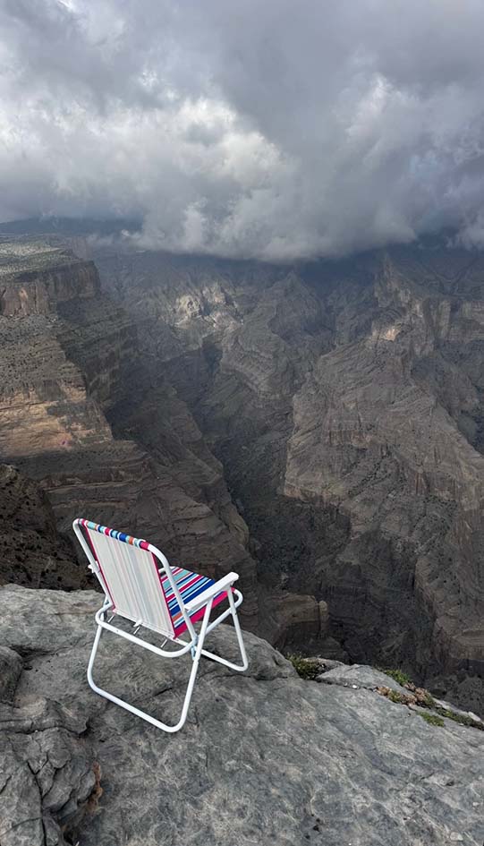 a chair in cliff of Jebel Shams