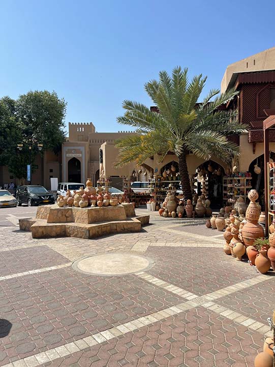 mud pot in nizwa