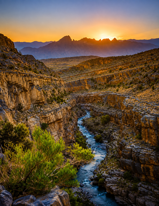 wadi ghul wadi al nakhr beautiful view